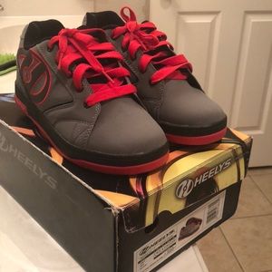 YOUTH Heelys for kids